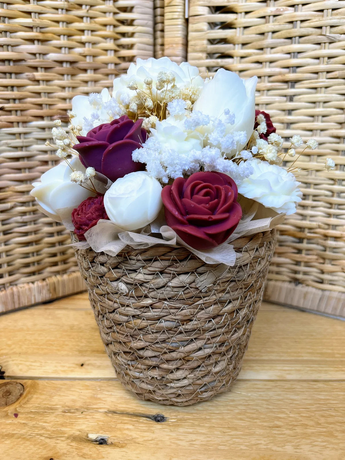 Bouquet mediano burdeos, foto 1 de 4